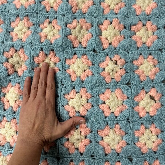 Vintage Crochet Afghan Blanket Throw Pink Blue Fringe Granny Square Handmade - Picture 3 of 8
